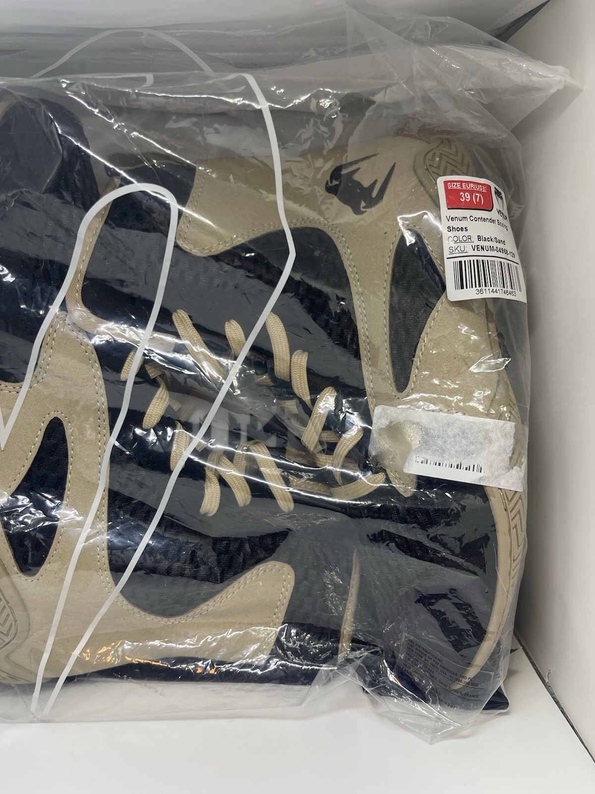 Venum Contender Boxing Shoes in Black/Sand Size : 8.5 Women 7 Men EU 39