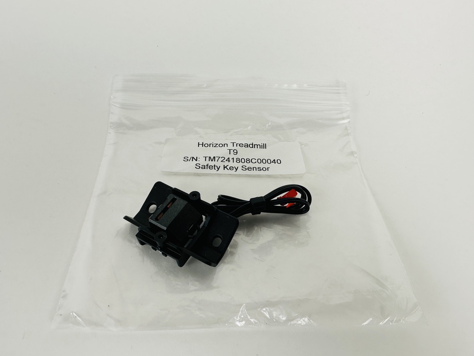 Horizon T9 Treadmill Safety Key Switch Receiver Module Wire (SS112)