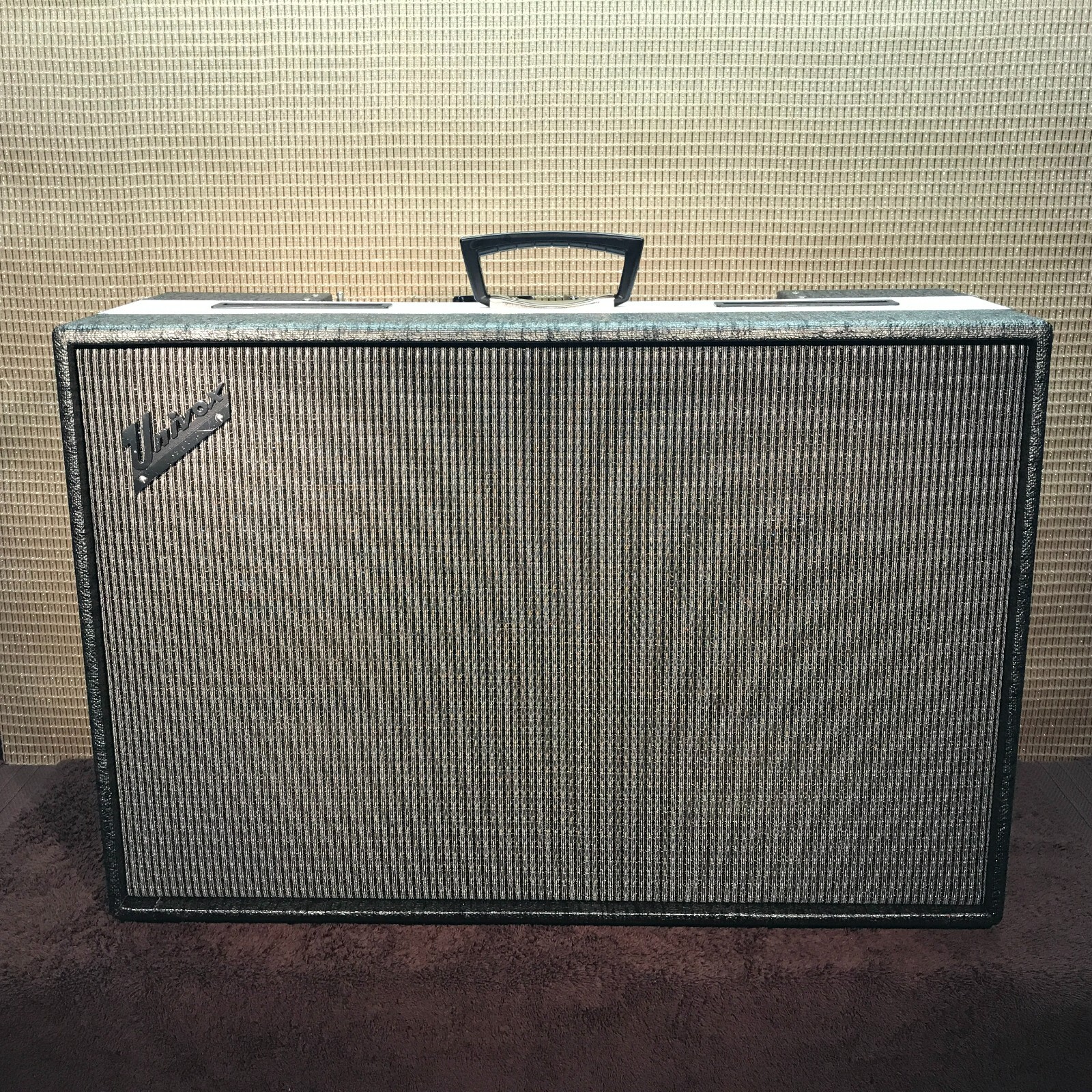 Univox 2x12 Custom Combo Guitar Amplifier Amp U-235