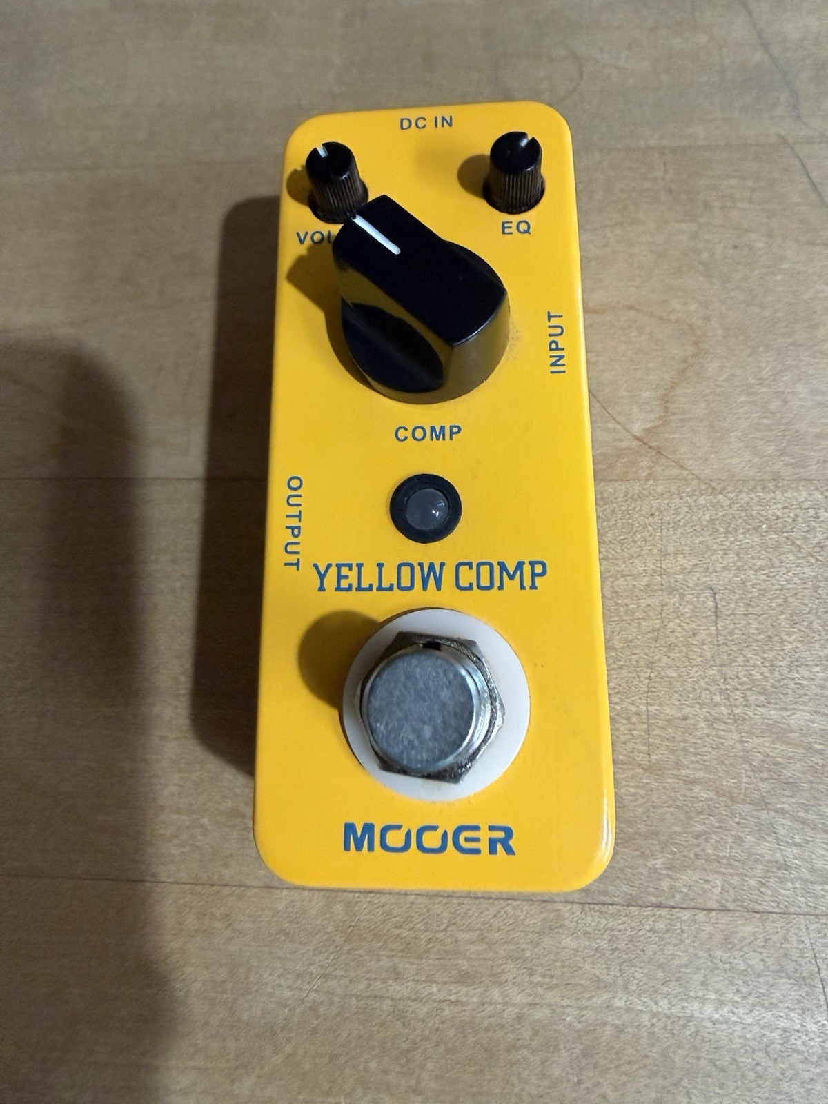 Mooer Compressor Guitar Pedal Yellow, True Bypass