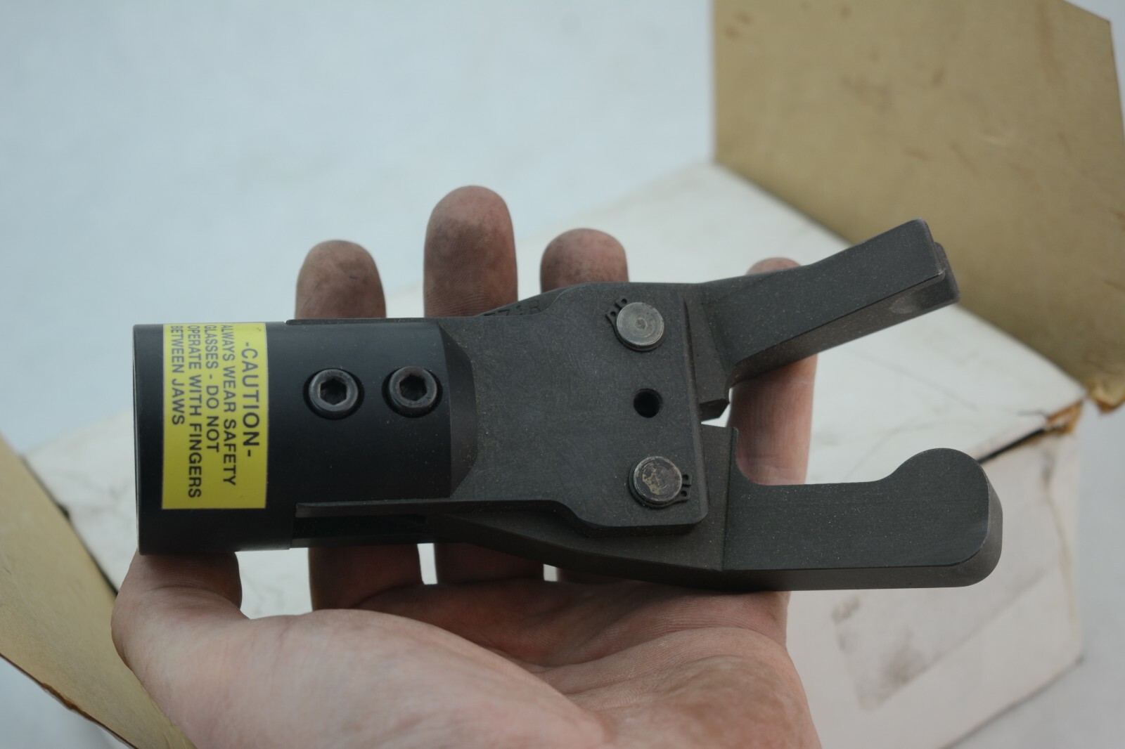 Simonds A4X-777R Right Side Press Pin Jaws And Housing Grip Jaw