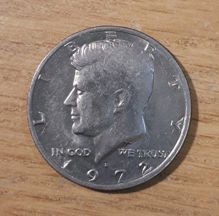 1972-D JOHN F KENNEDY HALF DOLLAR COIN USA AMERICA FIFTY CENTS DENVER JFK (MM8)