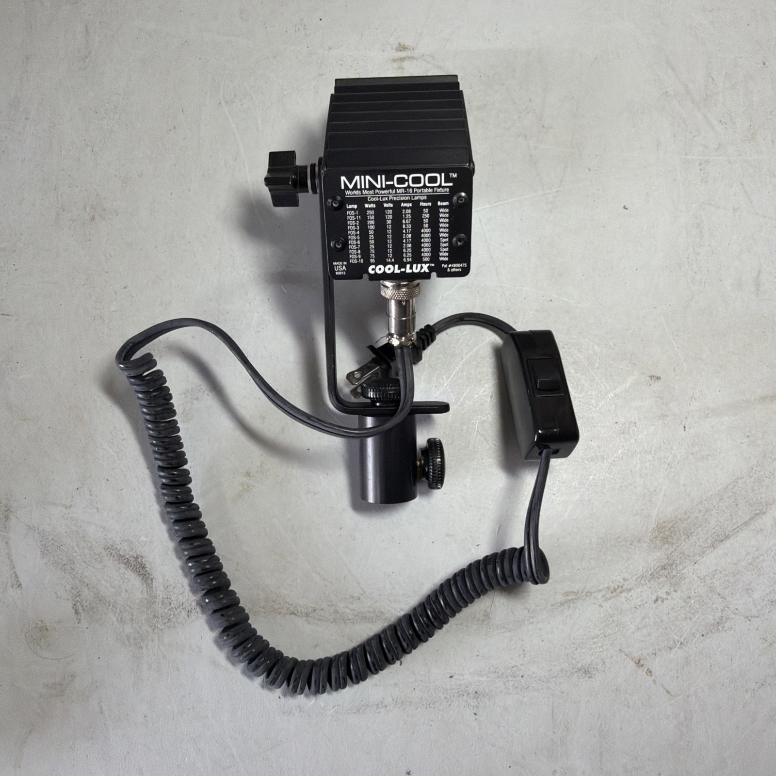 Vintage Cool-Lux Mini-Cool Video Camera Spotlight with Power Cord