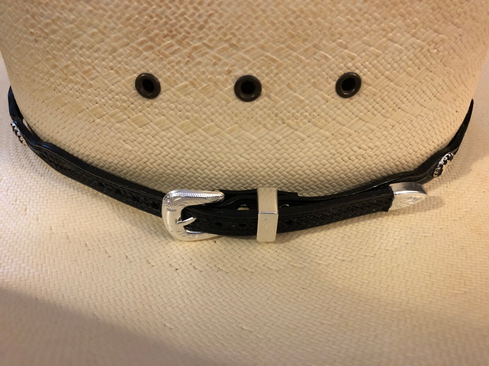 Hat Band 1/2" Tooled Leather with Cross Conchos
