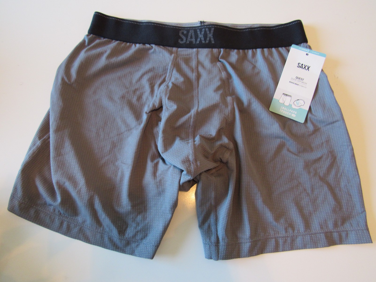 Saxx Mens Quest Quick Dry Mesh Boxer Brief Gray Medium Nwt
