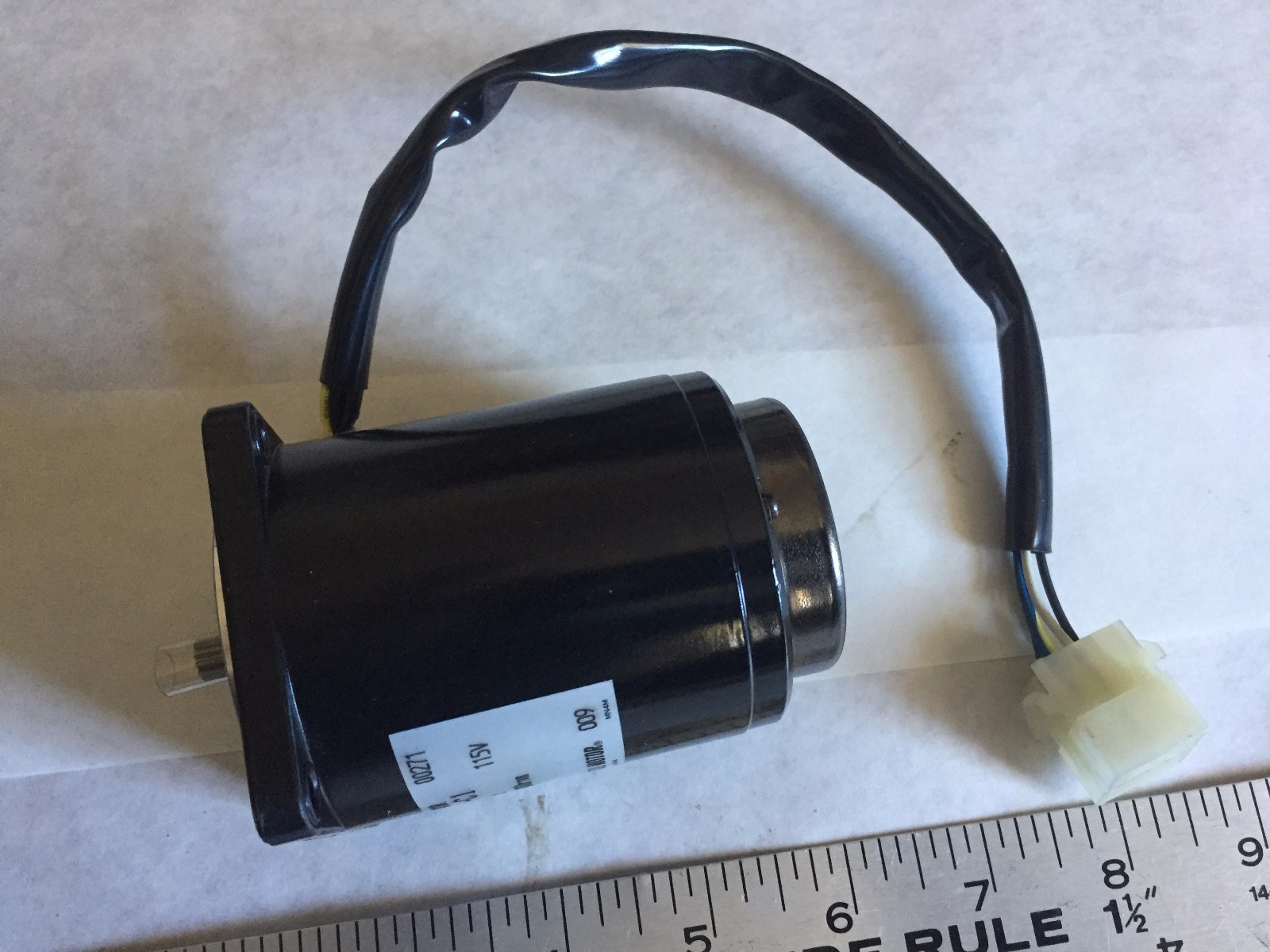 NEW ORIENTAL MOTOR M206-201-C1 SPEED CONTROL MOTOR, 6 W, 115 V, RPM: 90-17,BZ