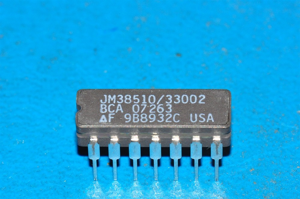 New (3pcs) JM38510/33002BCA FAIRCHILD IC MIL-Spec
