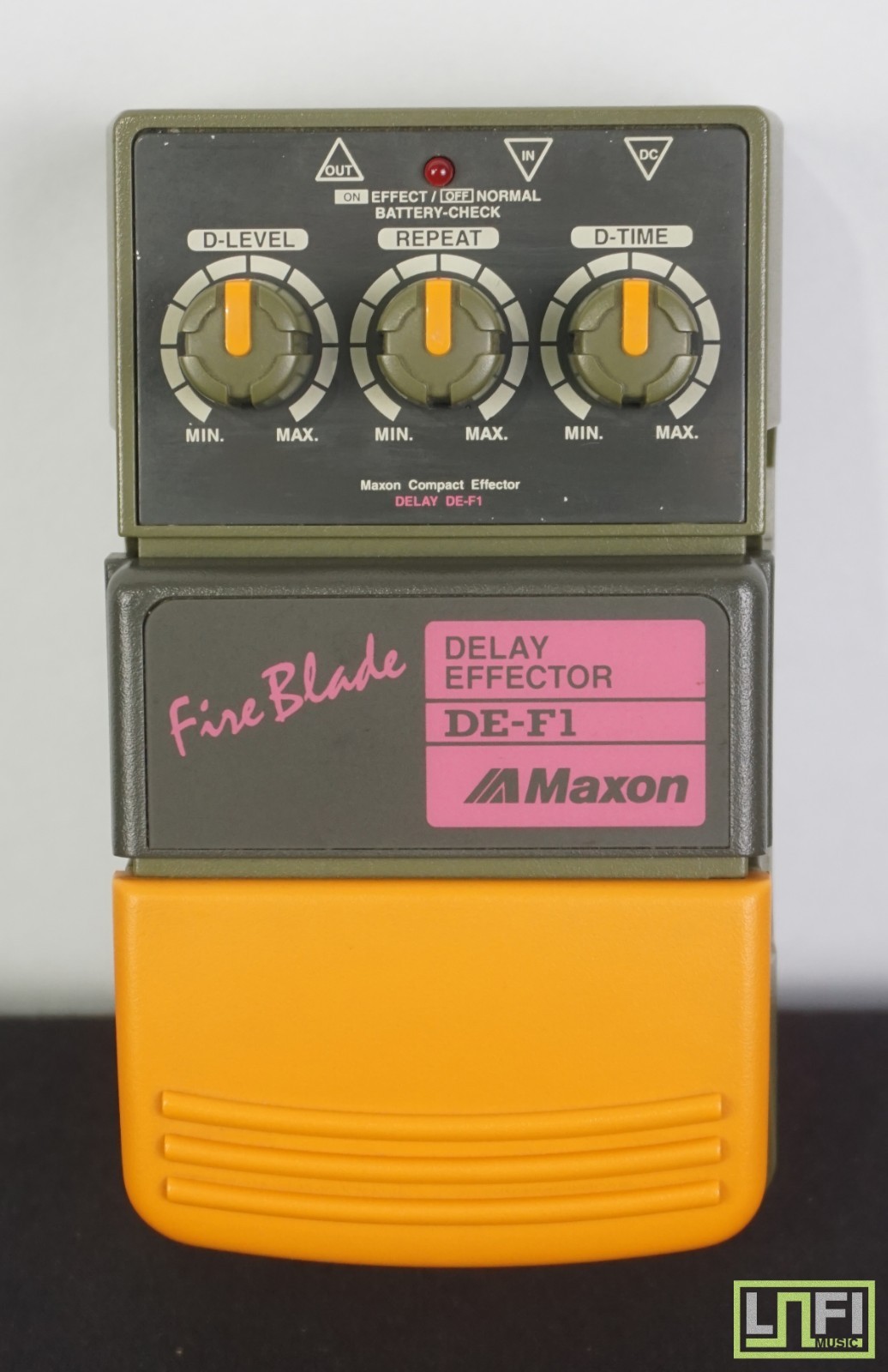 Maxon Fireblade DE-F1 Delay Effector Electric Guitar Effect Pedal - MIJ