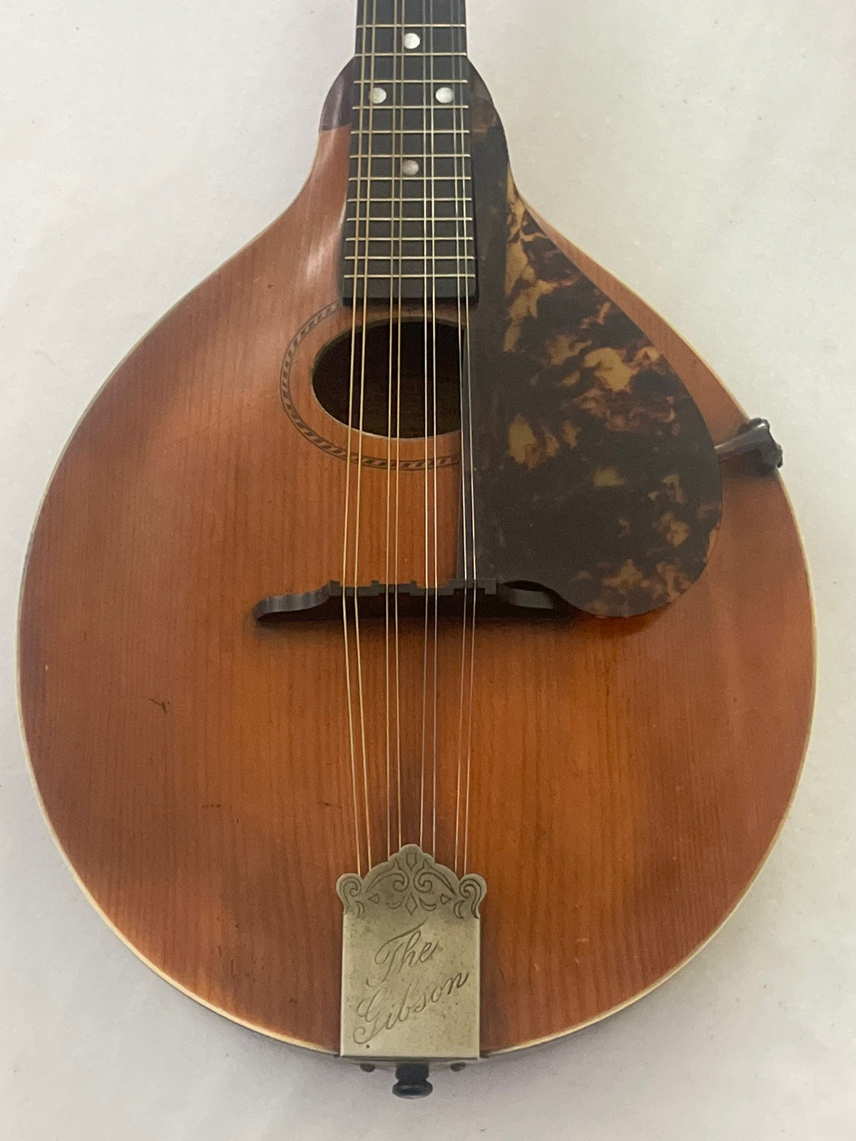 The Gibson 1917 Model A 8 String Mandolin & Case All Original Sounds Great !