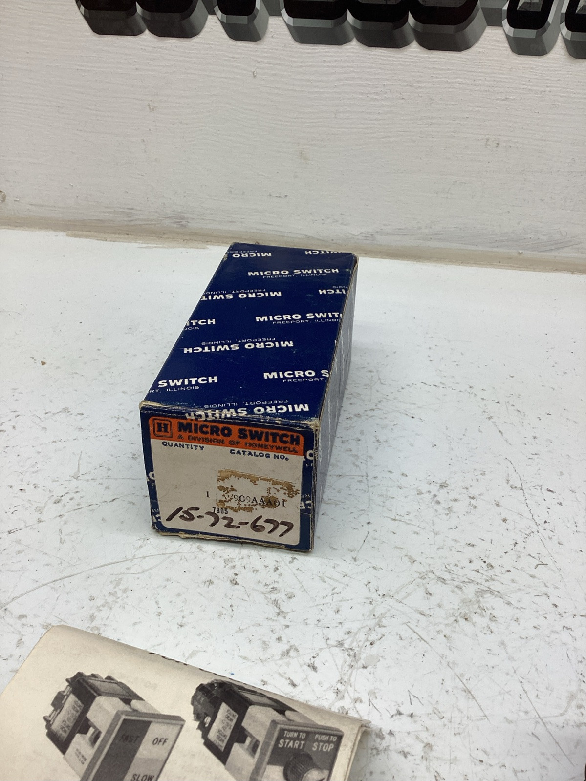 Honeywell Micro Switch 909AAA01 NIB