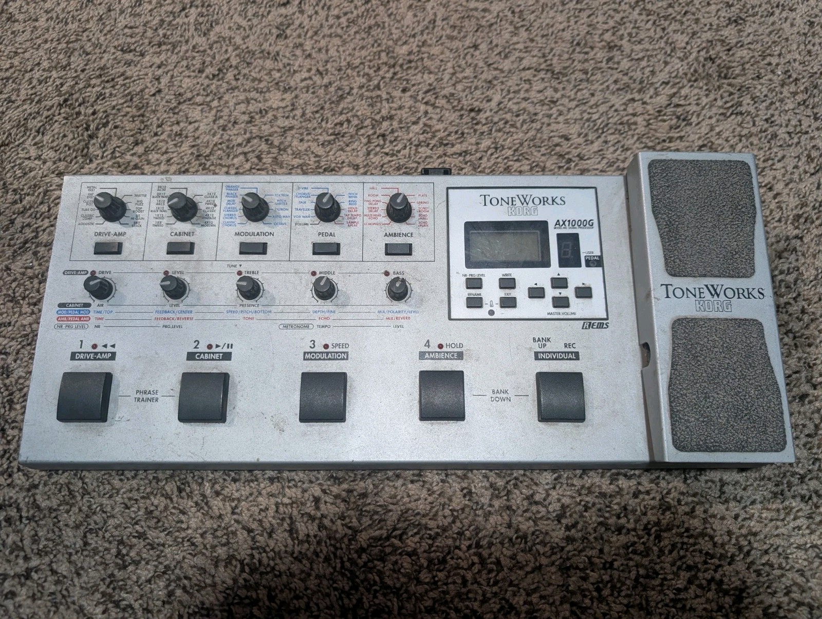 Korg ToneWorks AX1000G Guitar Multieffect Pedal