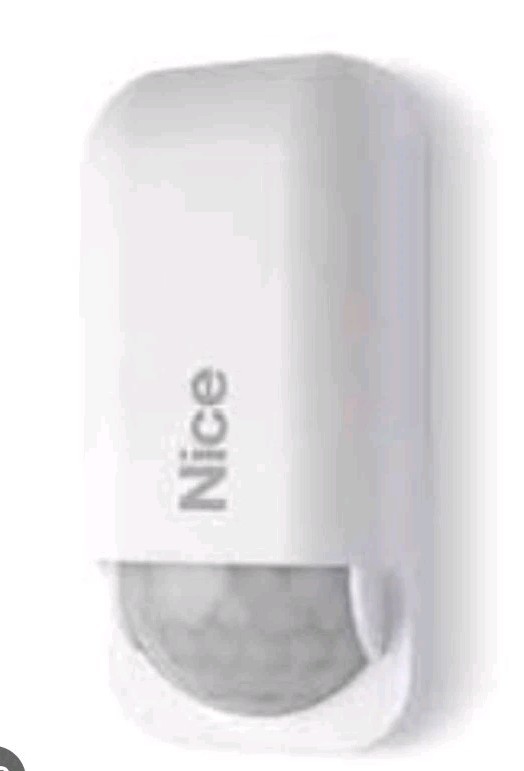 Dual Technology Volumetric Motion Detector (Infrared + Microwave