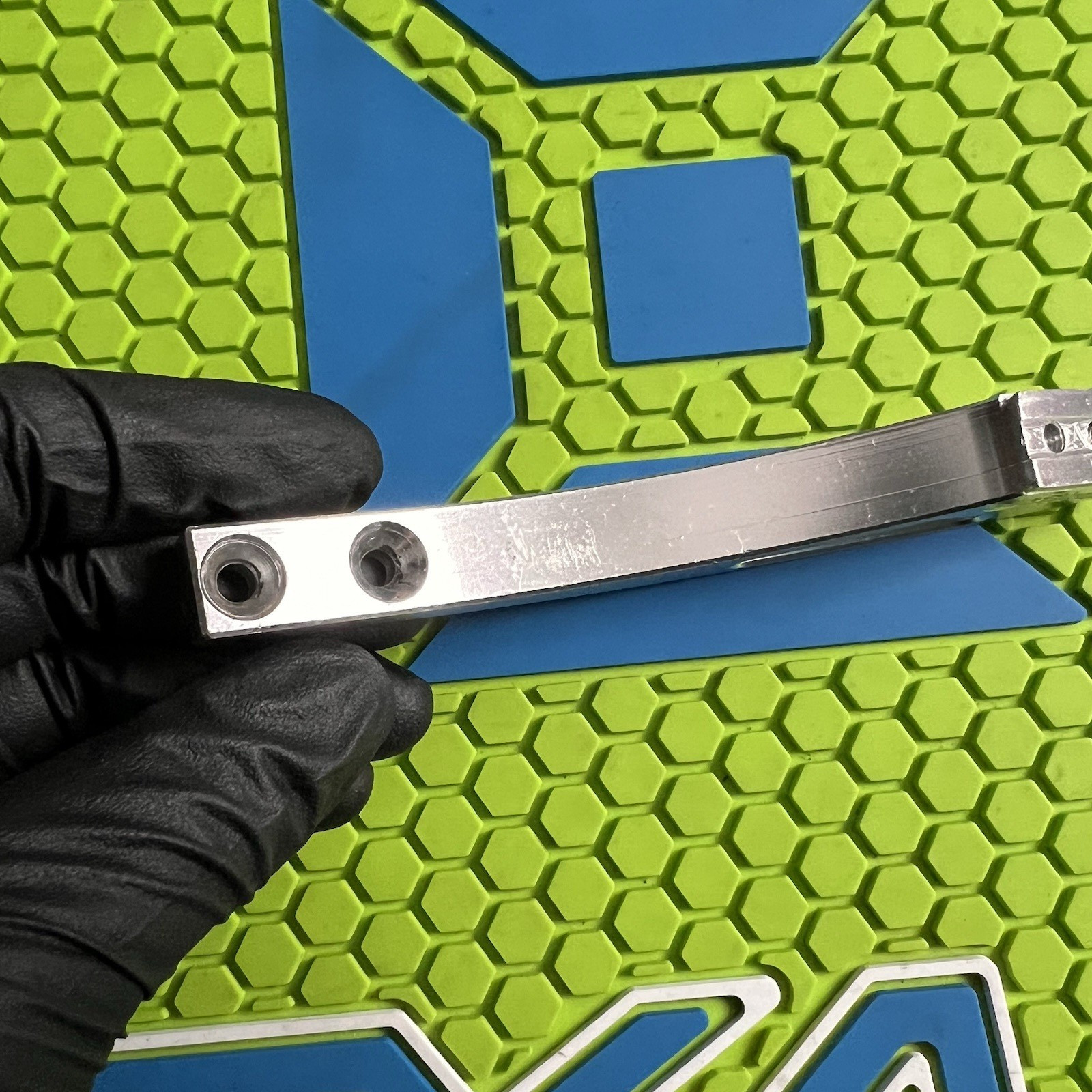 SHOCKTECH PAINTBALL MARKER DROP FORWARD RAIL + SCREWS -PAINTBALL -SILVER IMPULSE