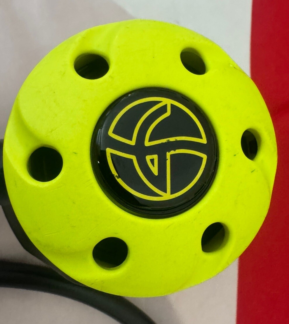 GENESIS SCUBA REGULATOR GREAT UNIT IN NICE CONDITION!
