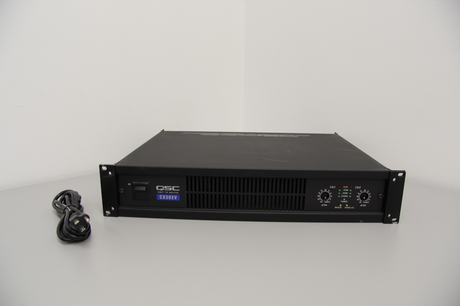 QSC CX302V Professional Commercial Grade 2 Channel Stereo Power Amplifier