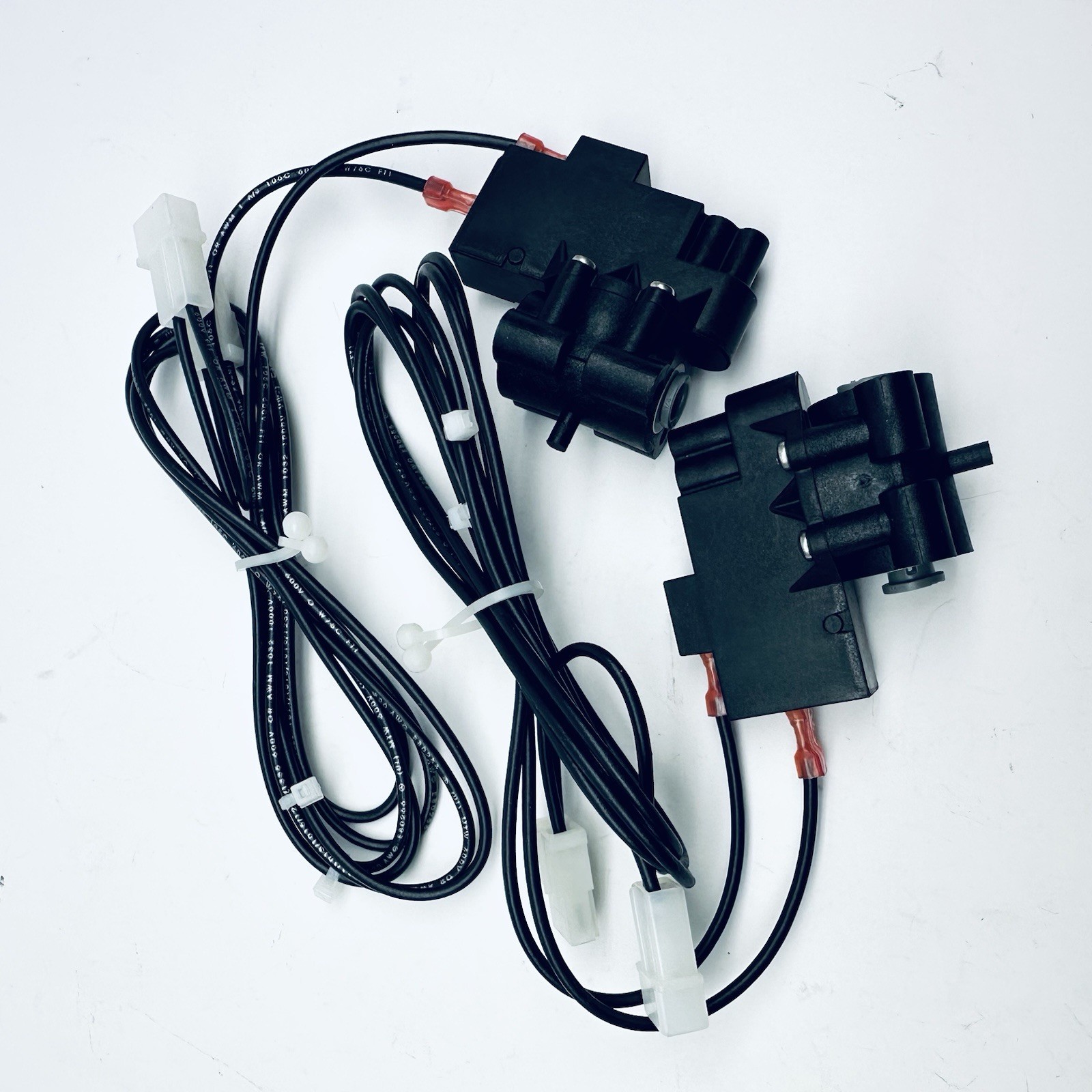 Lot Of 2 PSW240-00 Tank Shut-Off Switch 40 PSI, 1/4"