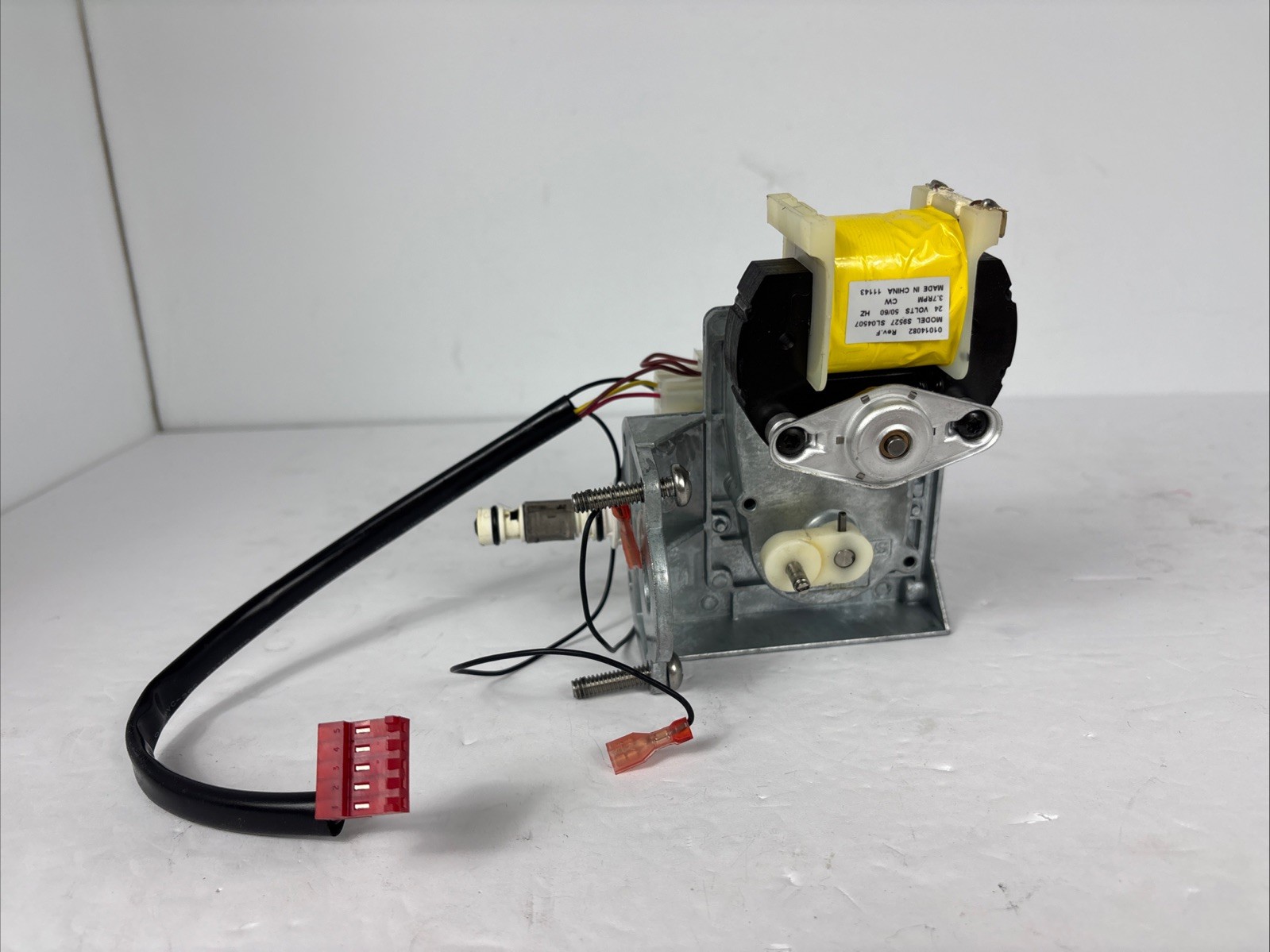 Culligan 01014082 Gold Series Water Softener Parts 24V Drive Motor Assembly