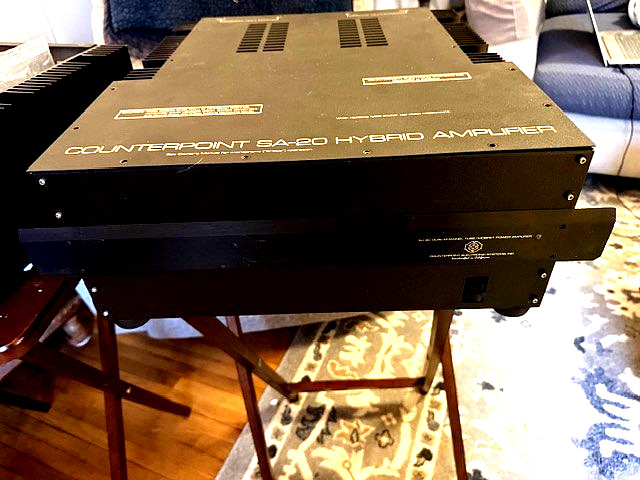 Counterpoint SA-20  Hybrid Tube Power Amplifier W/ Service Manual AS IS READ