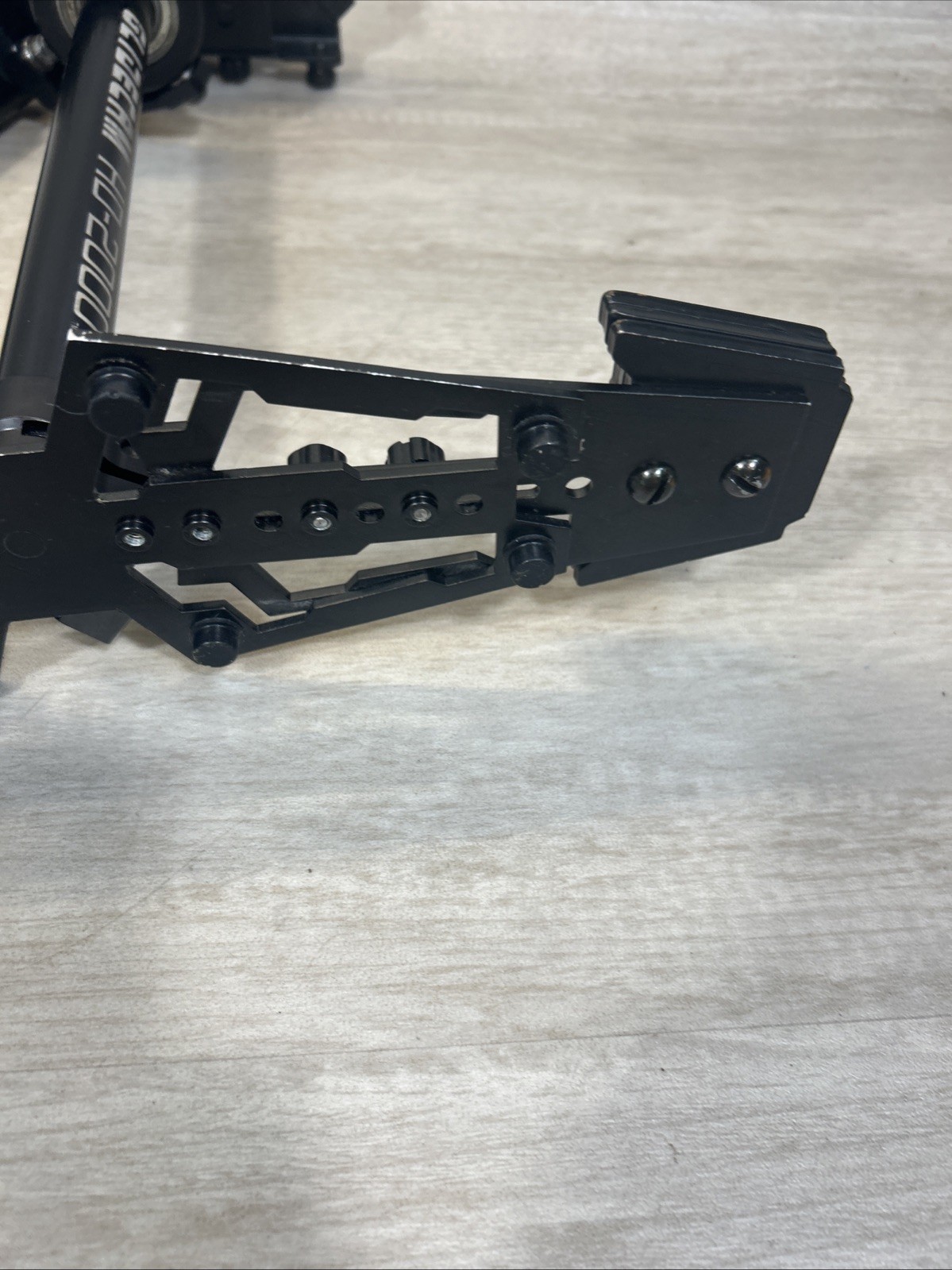 Glidecam HD-2000 Camera Stabilizer w/ Quick Release System W Weights