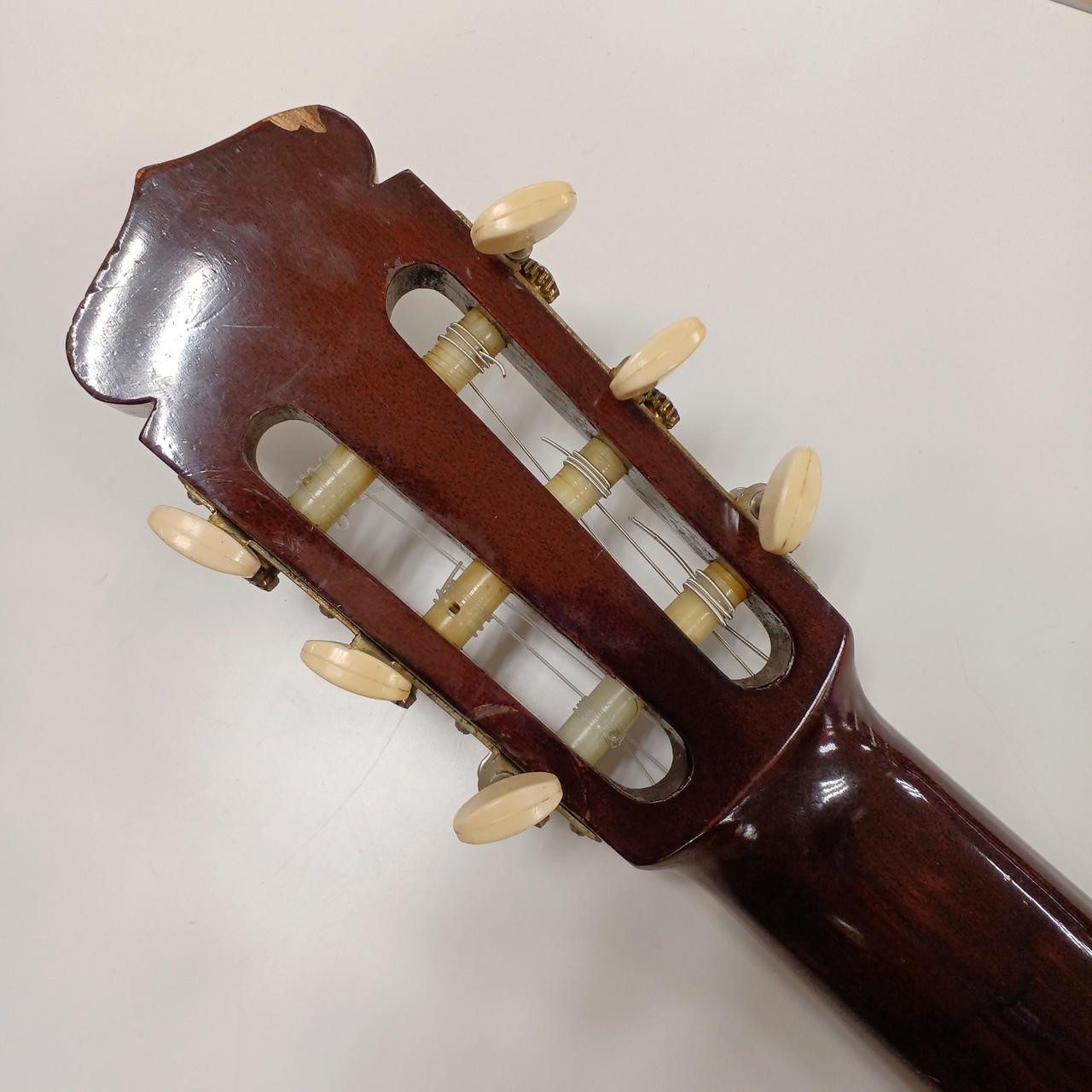 YAMAHA G-80 Classical Guitar