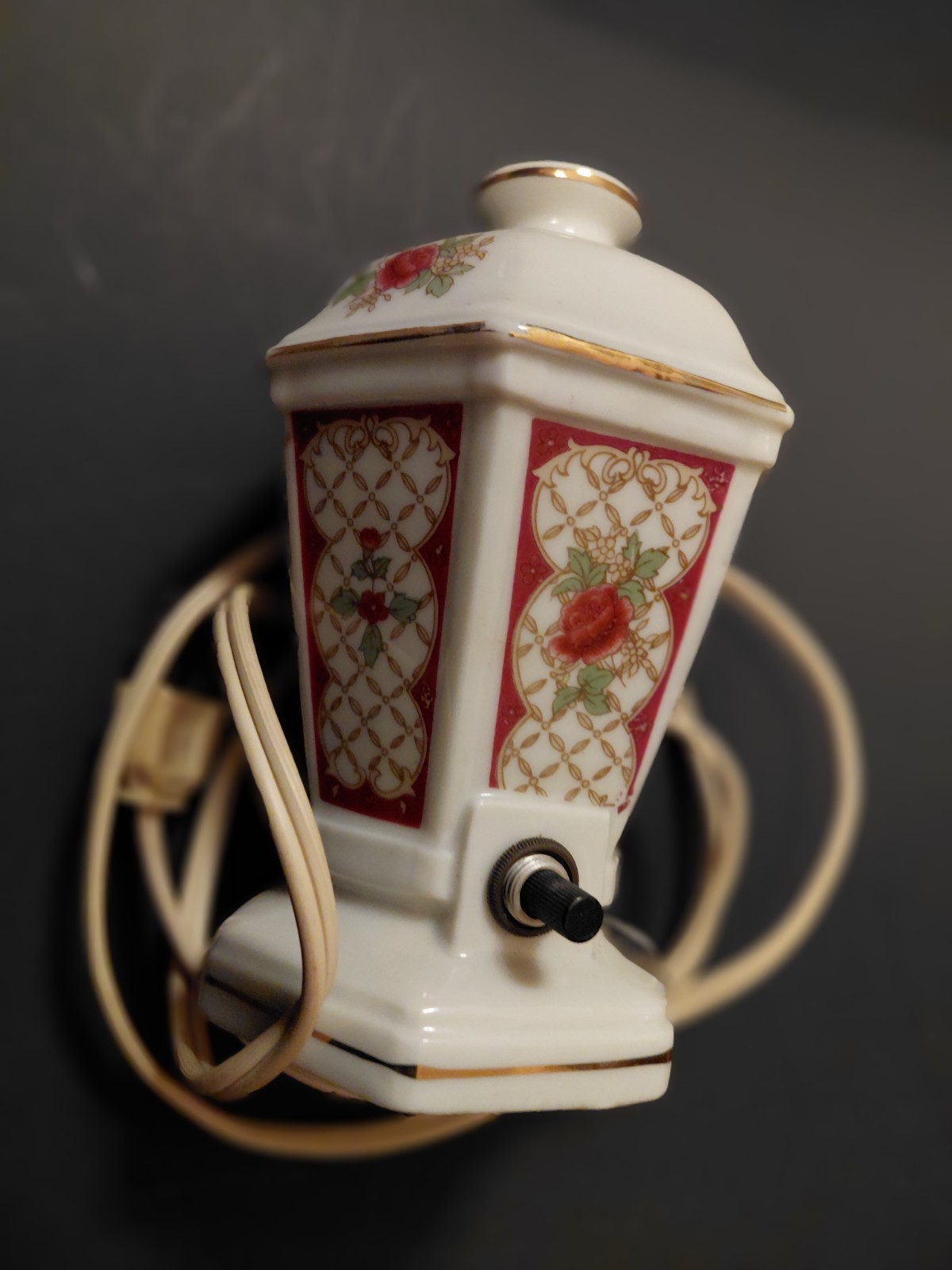 Vintage IRice Co Portable Floral Lamp Night Light Porcelain Occupied Japan