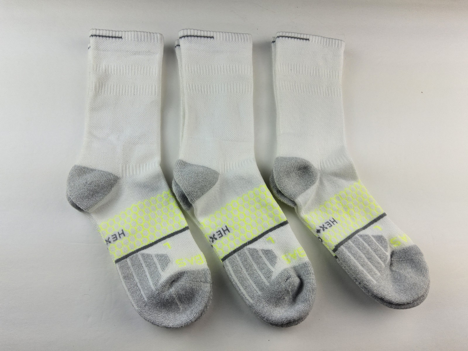 Bombas Hex-Tec Athletic Tennis Style Crew Socks Lot Of 3 Pairs Size M
