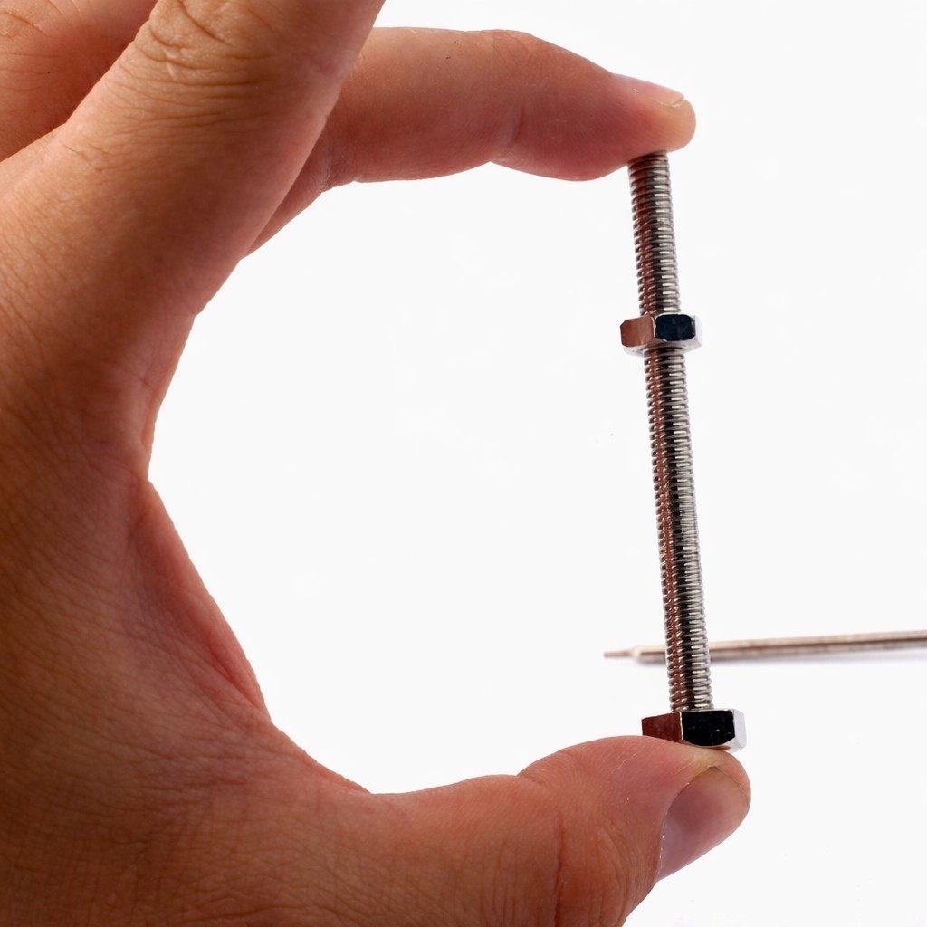 The Impossible Bending Screw - Easy To Do Magic Trick - Close Up Illusion