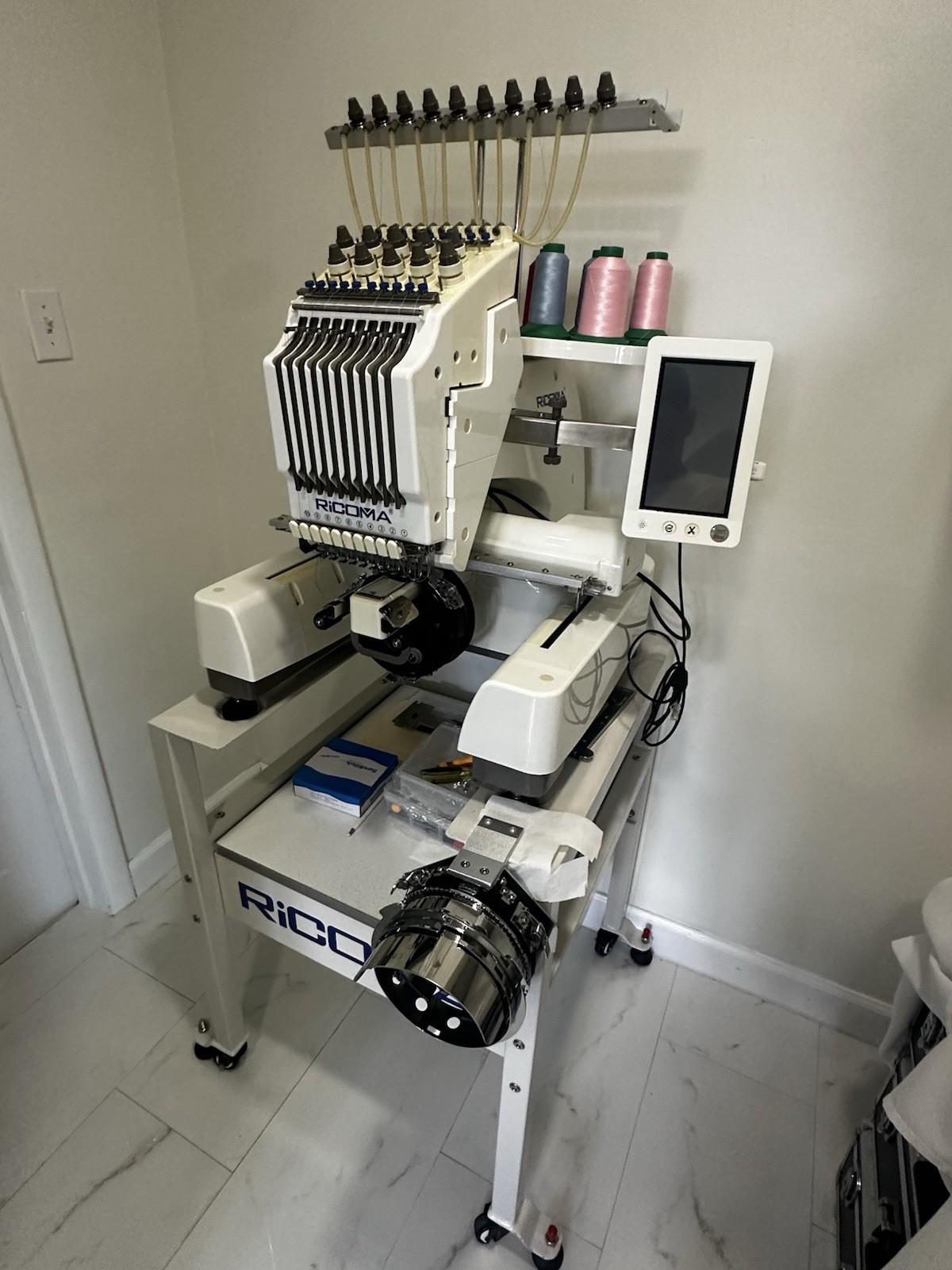 Ricoma Em1010 Embroidery Machine