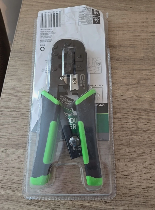 Commercial Electric Ratchet Modular Plug Crimper CE70806 413