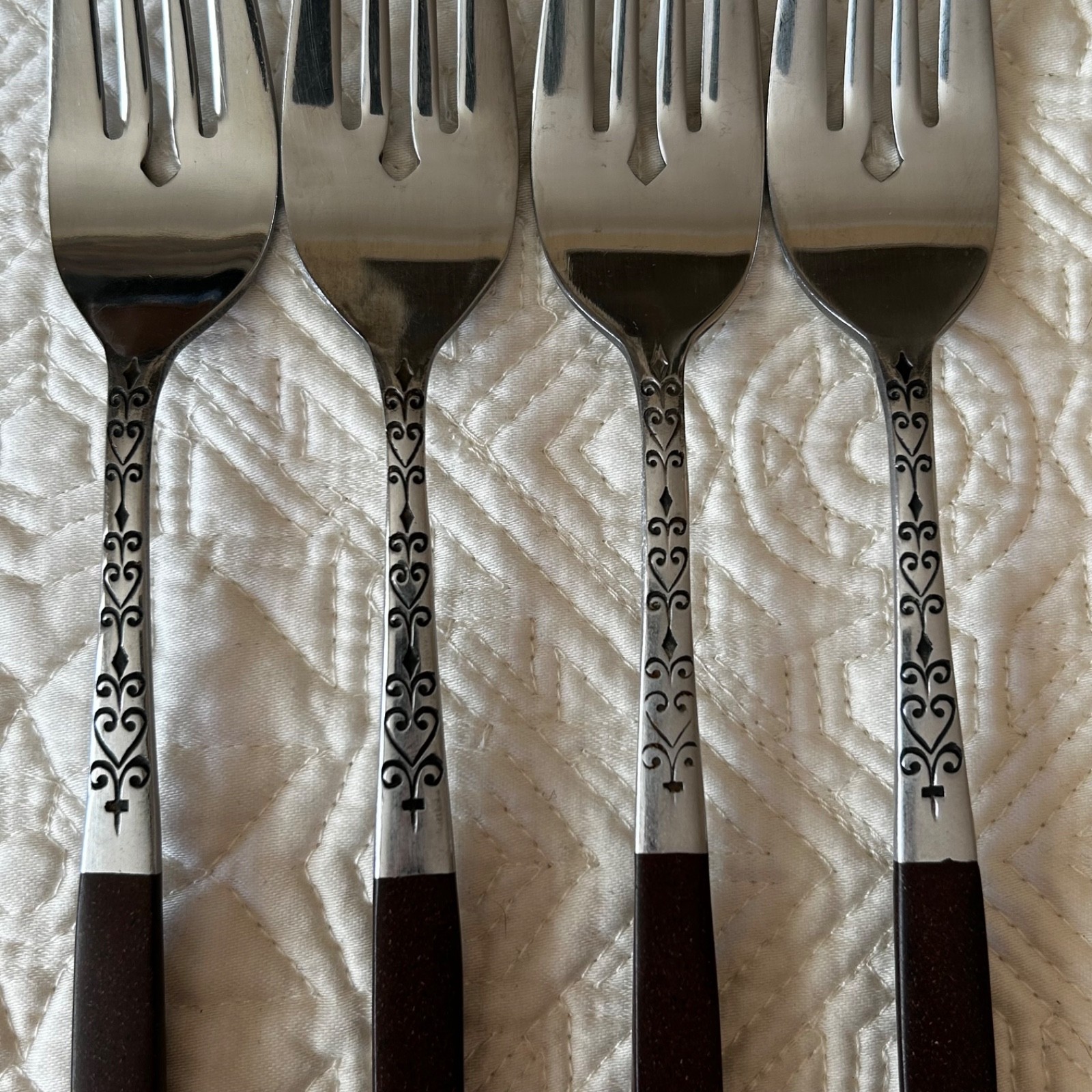 Interpur INR2 Stainles MCM Faux Wood Canoe Scroll BROWN  (4) Salad Forks ~ EXC!