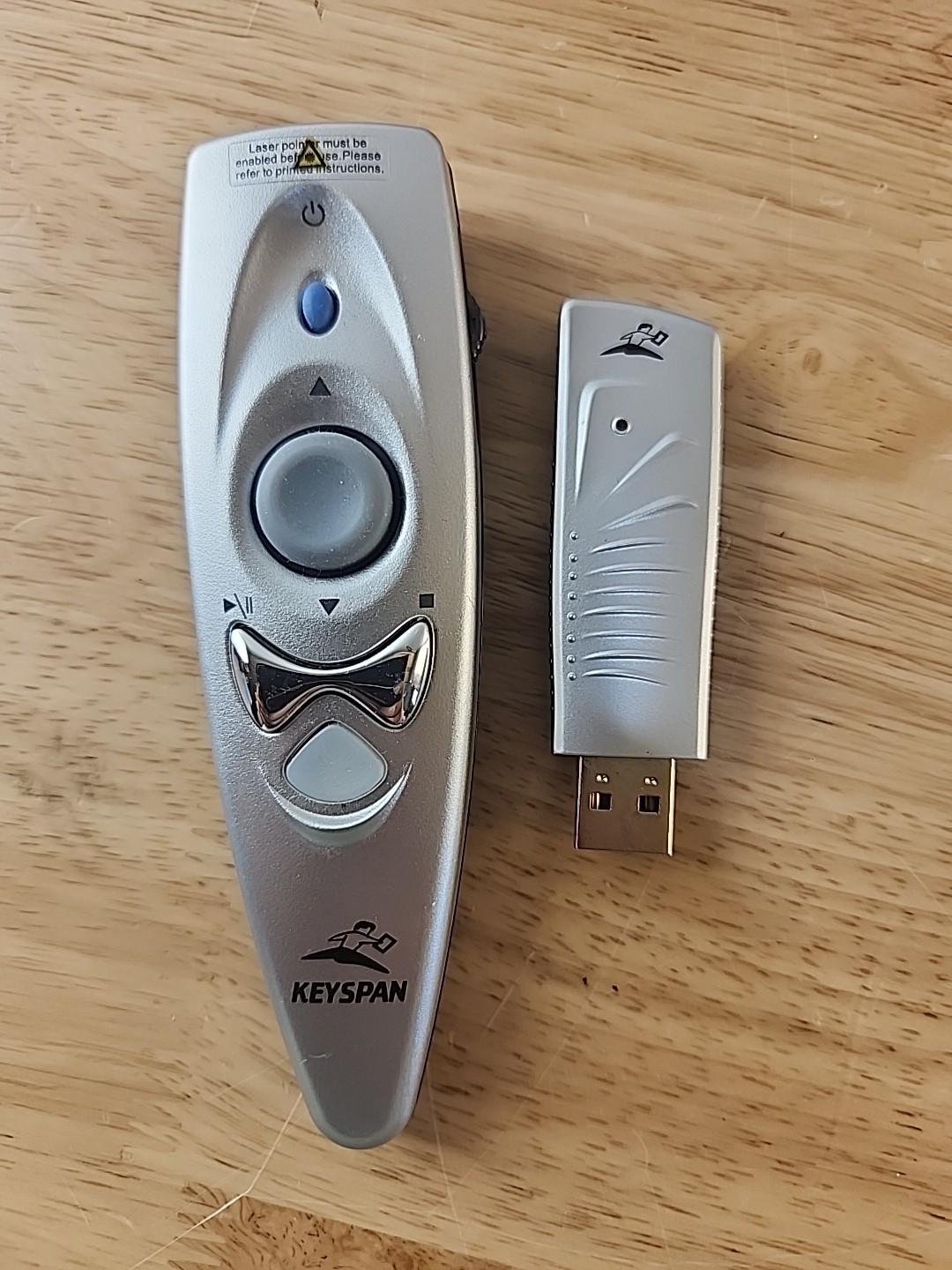 Keyspan Presentation Remote for Mac/Windows 60' range