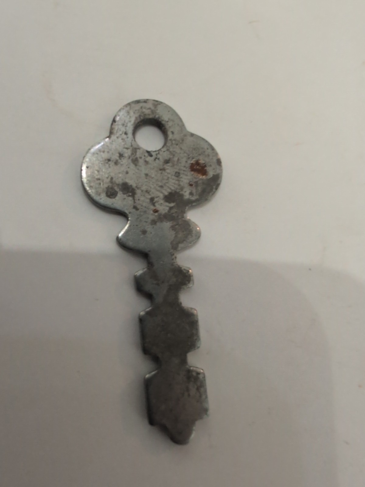 Vintage Luggage Case Steamer Key