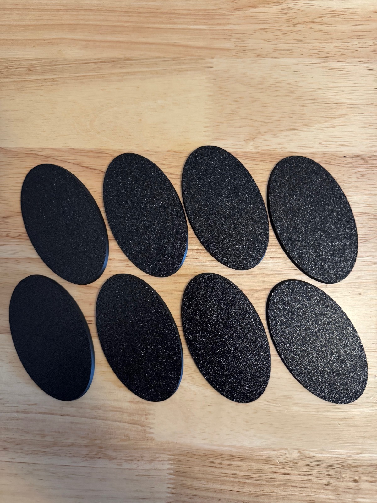 90x52mm Plastic Oval Bases, Set of 8, Warhammer Fantasy, 40K, Warlord Games