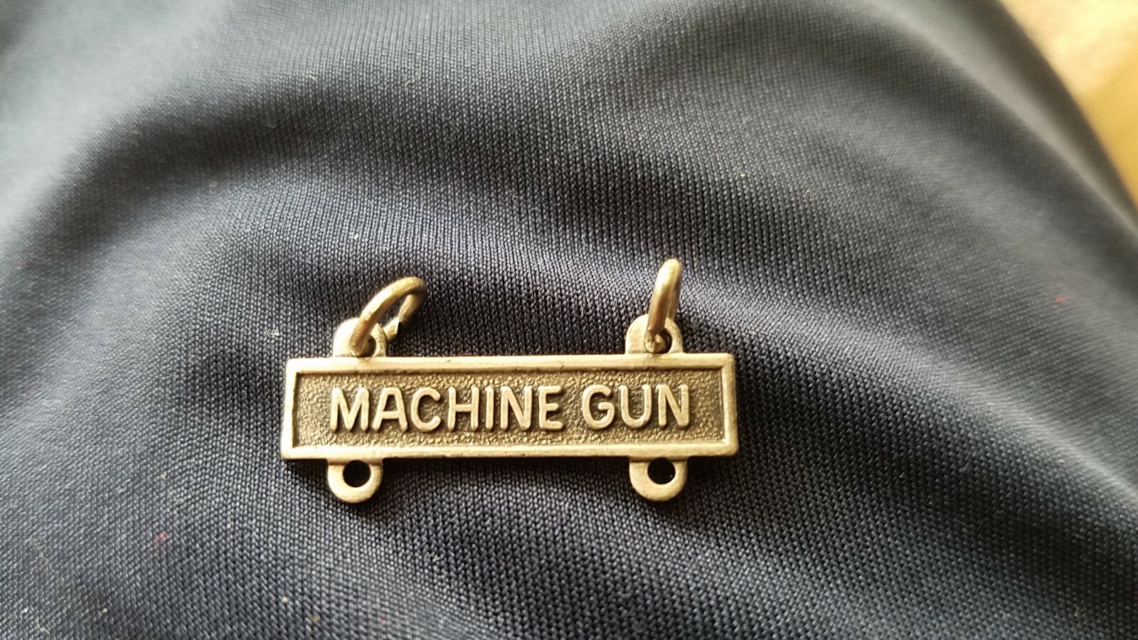 US ARMY MACHINE GUN QUALIFICATION BAR; Black and Silver