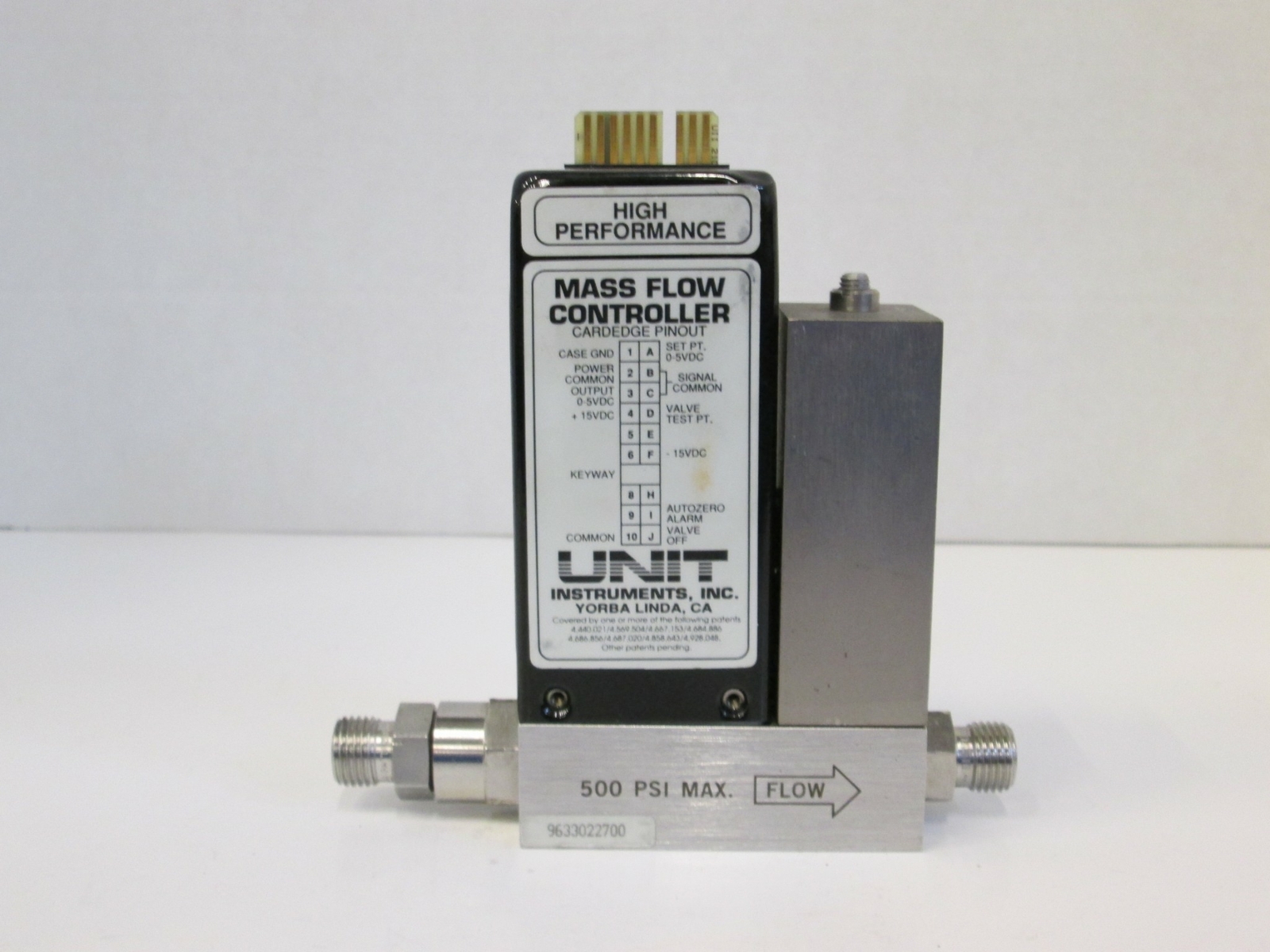Unit UFC-1200A Mass Flow Controller MFC, SIH2CL2, 200 SCCM, 1/4" Male