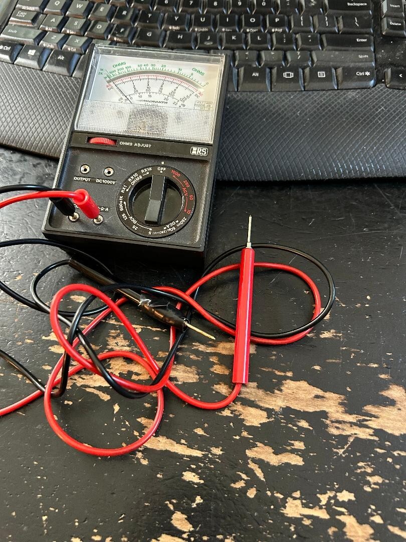 RadioShack VOM multimeter measures 1000V 1KV AC DC ohms etc.