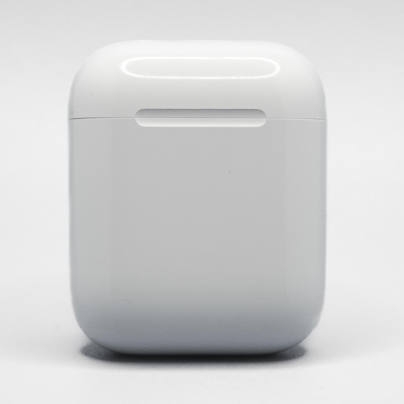 Apple AirPods 2 - Replacement Charging Case (A1602) - White CASE ONLY