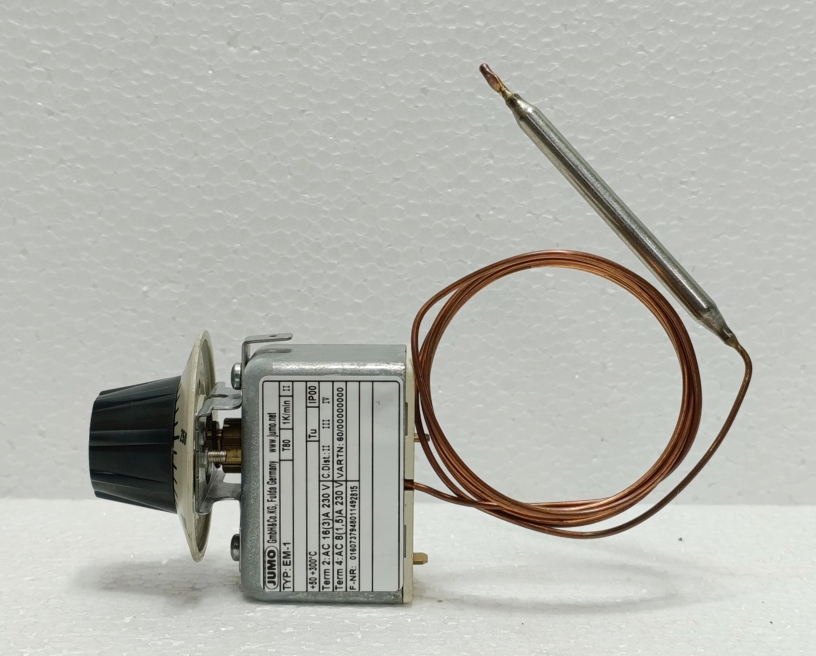 JUMO EM-1 Capillary Thermostat 50-300°C 230V 16A Temperature Controller