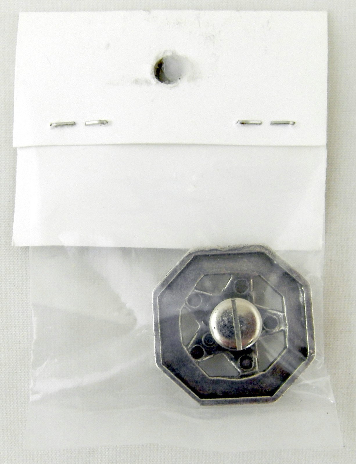 1-1/4" 3-D Bold Star Concho (Screwback)