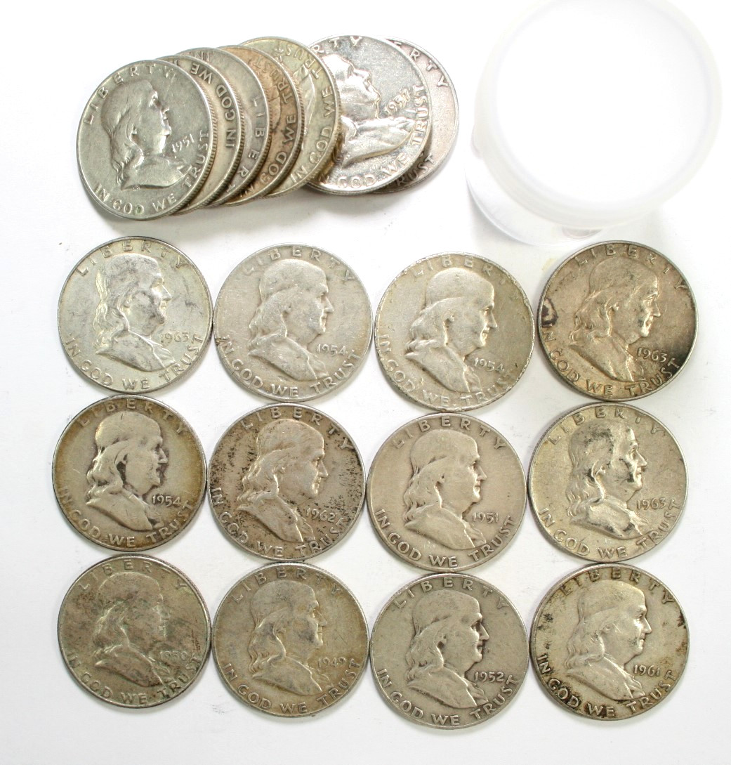Roll of 20 Franklin Half Dollars 90% Silver - $10 Face Valve - Circulated