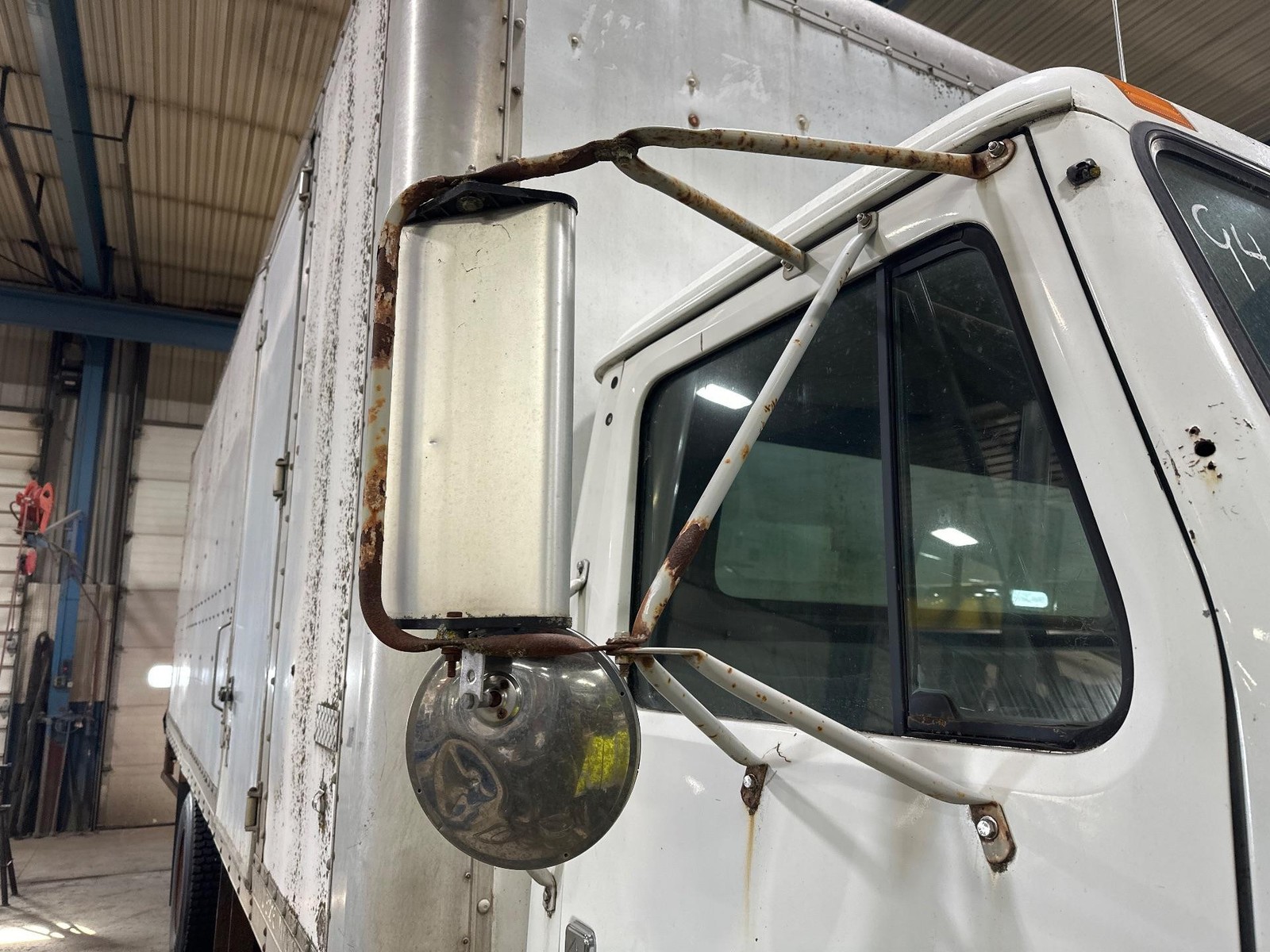 1990-2002 International 4700 STEEL Right/Passenger Door Mirror - Used