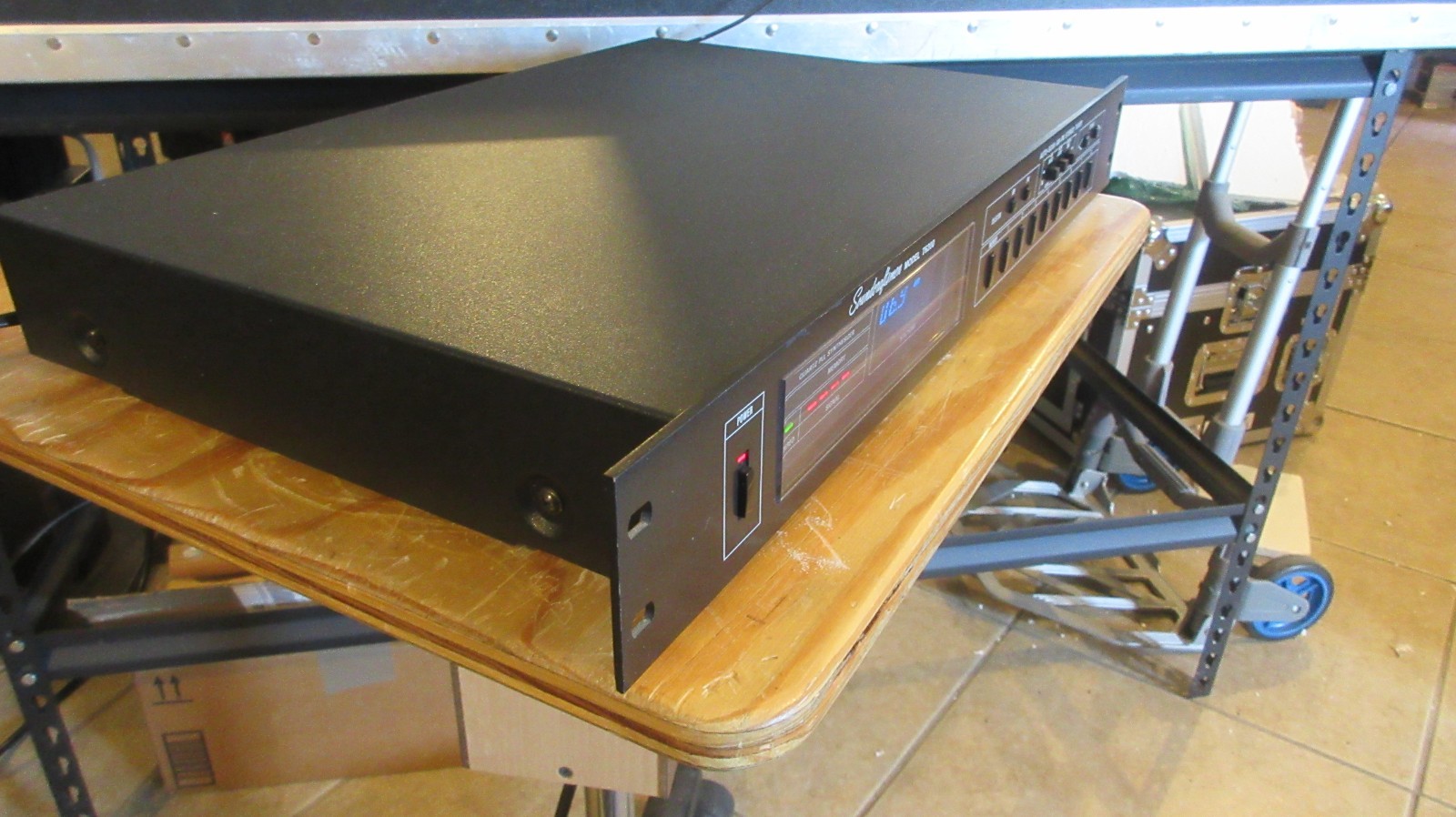 Soundcraftsmen T6200 tuner *aligned*