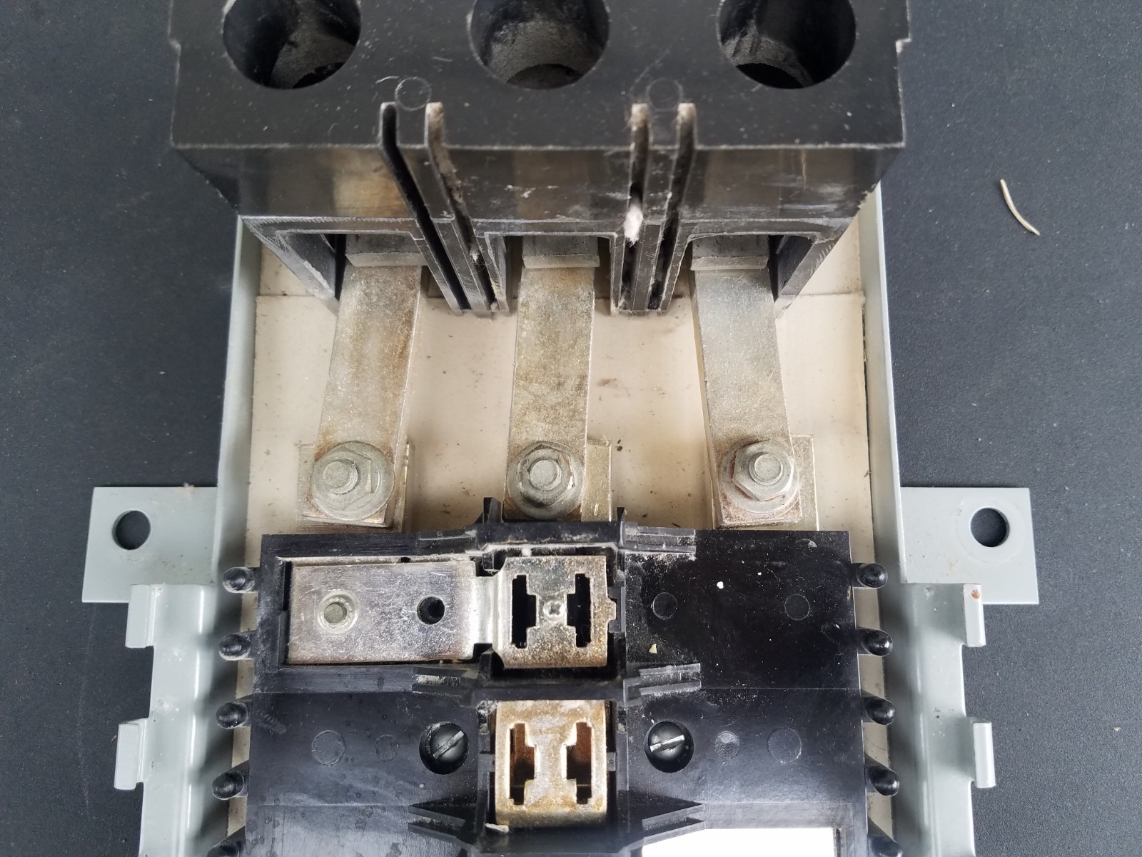 FPE Panel Interior Replacement 3 Phase 200a 42 Space