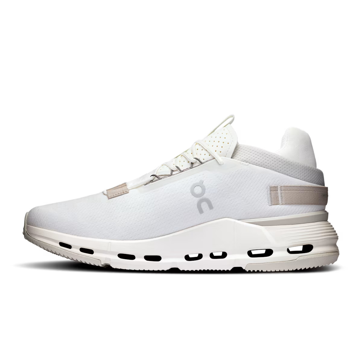 On Women's Cloudnova 2 Authentic