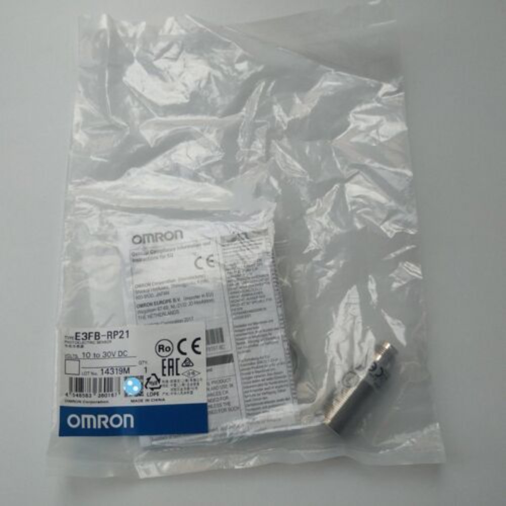 1PC New Omron E3FB-RP21 Photoelectric Sensor Switch E3FBRP21 Free Shipping