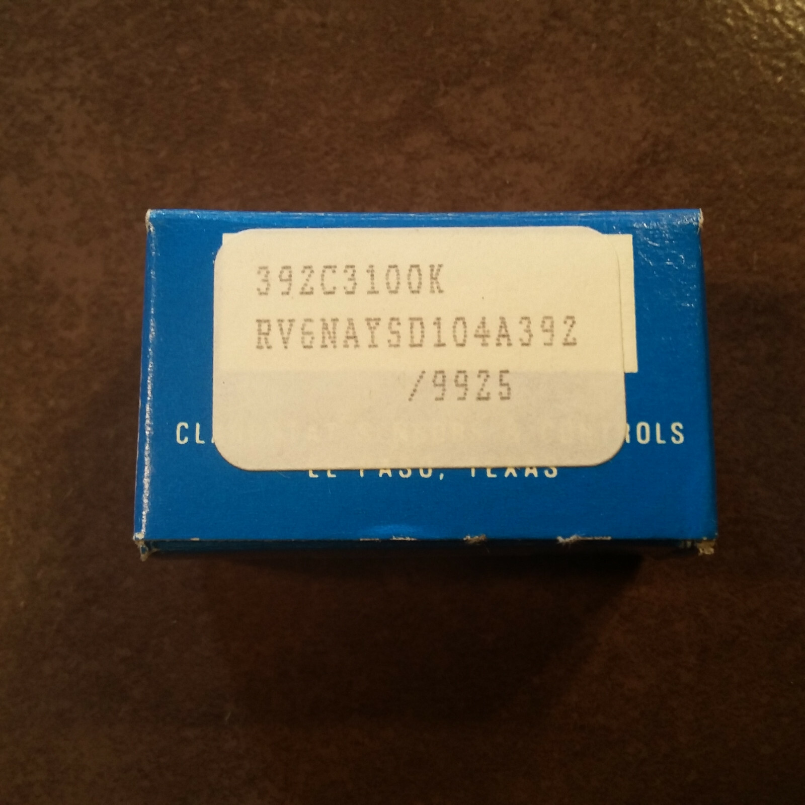 Clarostat RV6NAYSD104A392 Potentiometer, New