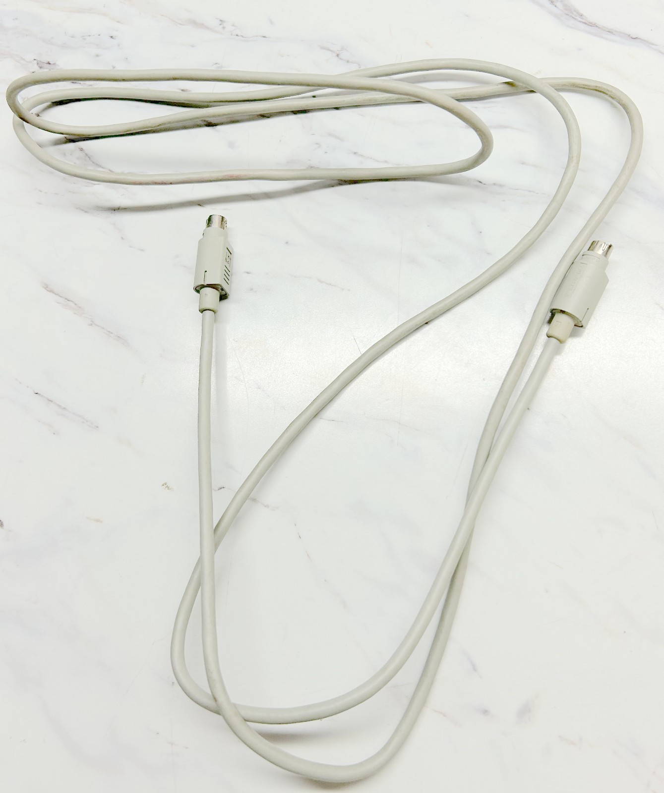 Vintage Apple 3-Pin Mini Din Network Cable  (590-0413-A) - 6 Foot Long