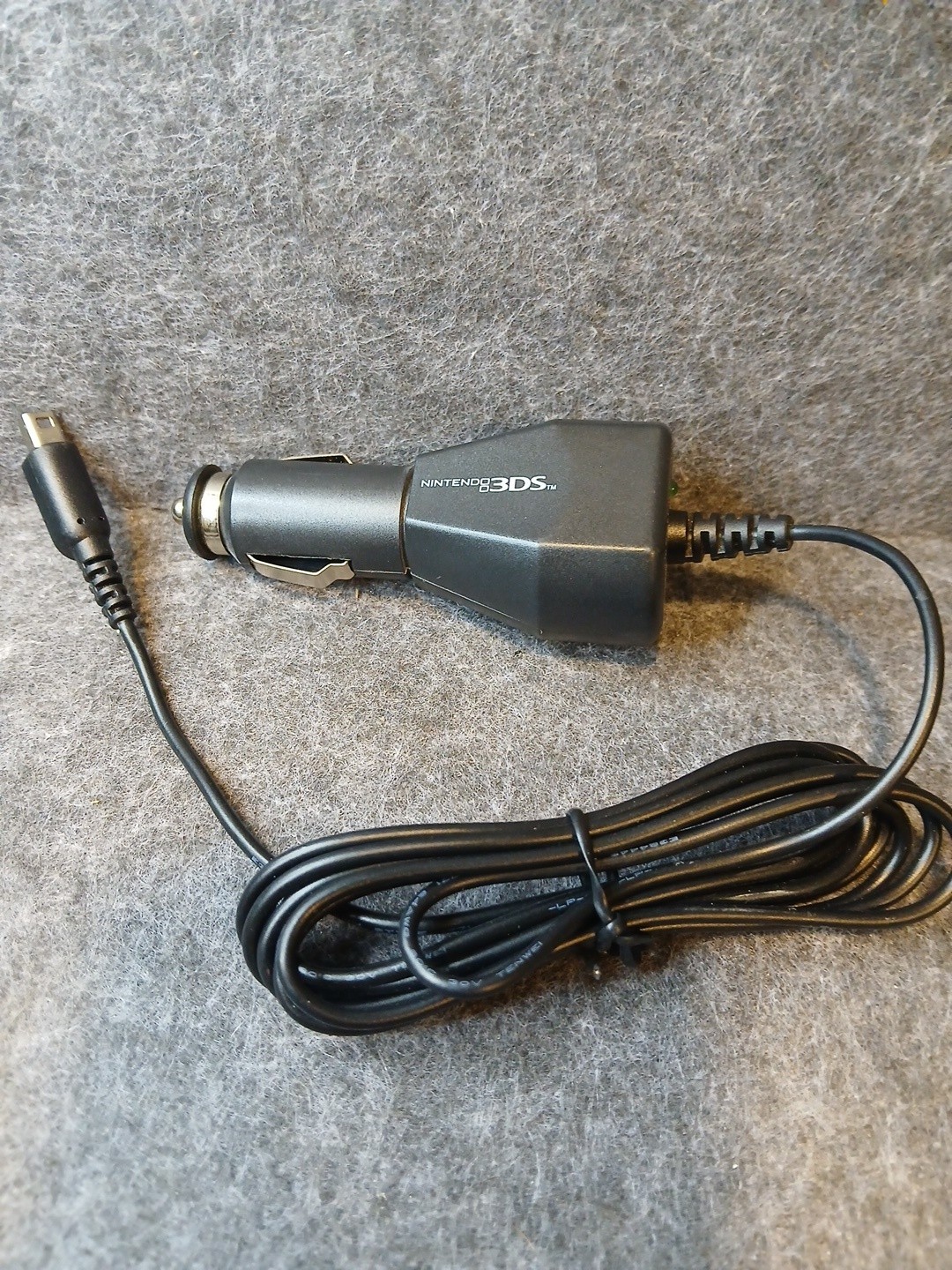 Nintendo 3DS Car Charger Black OEM