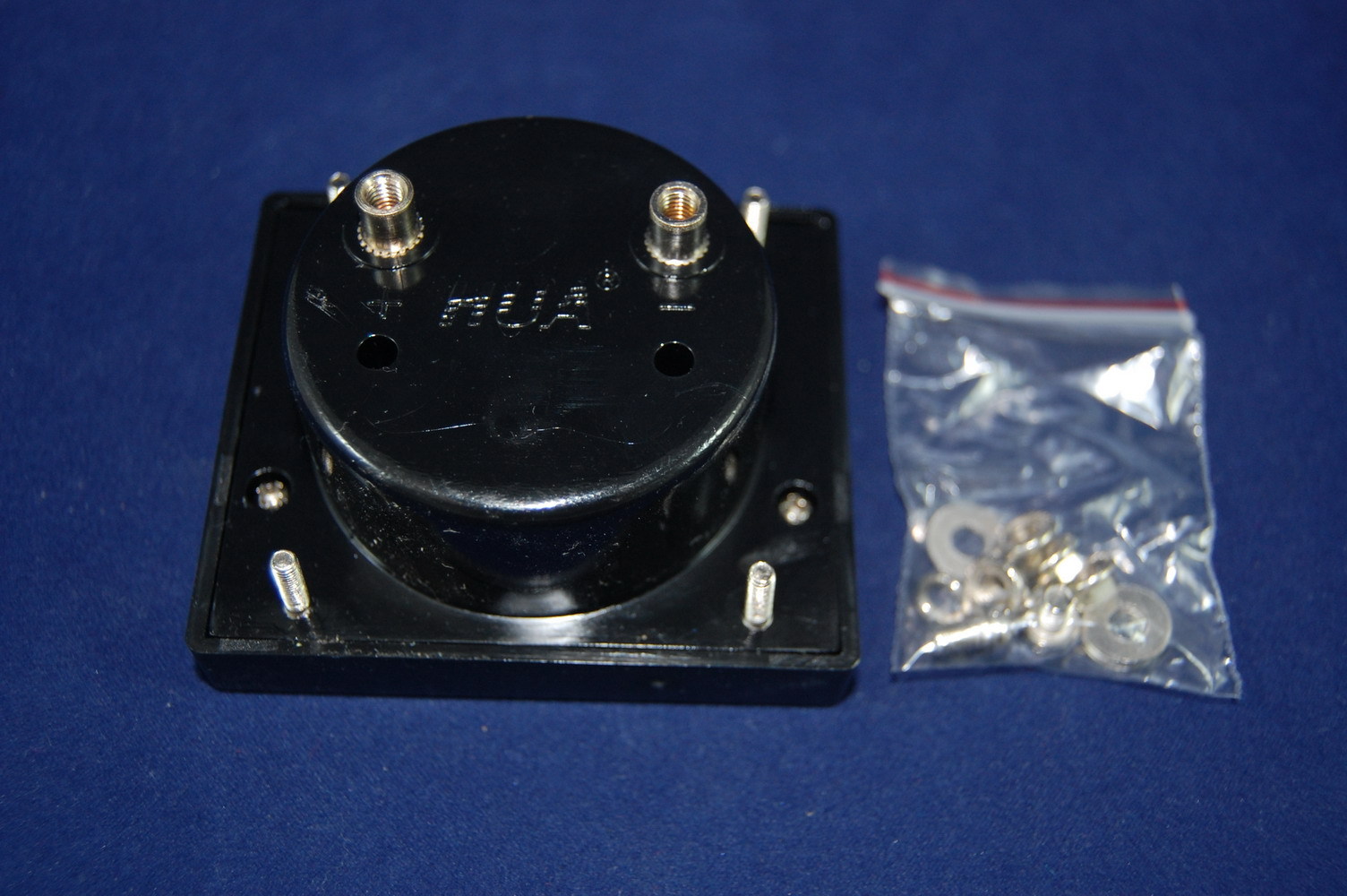 DC 0-600V Analog Voltmeter Analogue Voltage Panel meter 60*70 Directly connected