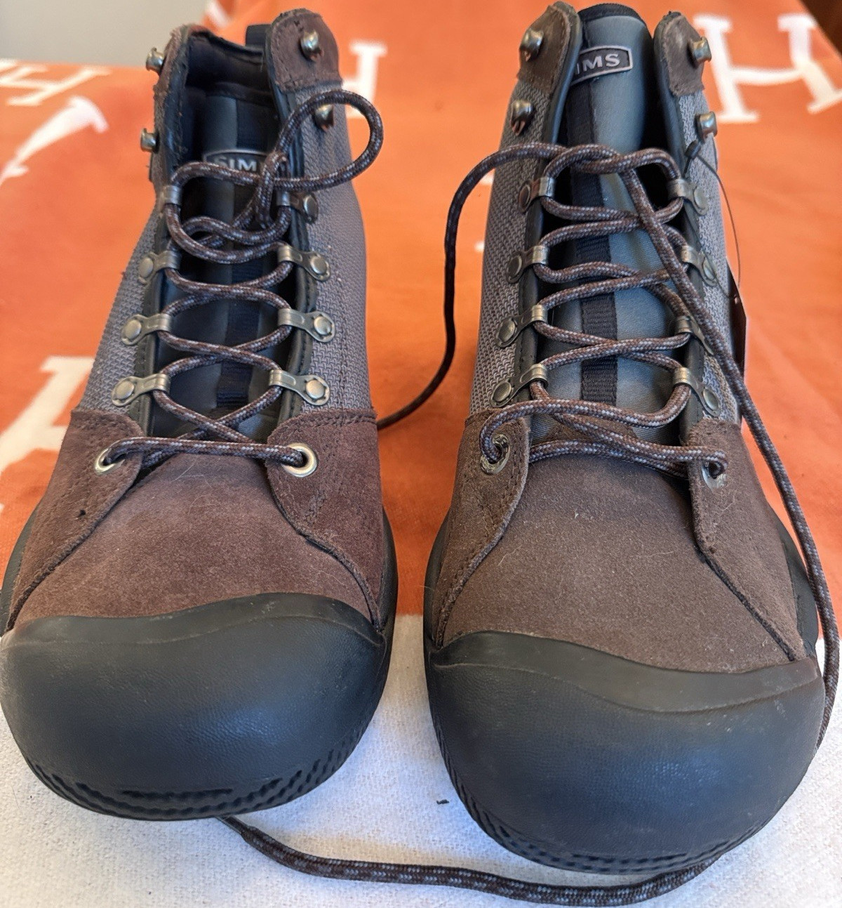 Simms Keen Wading Shoe Brown Gray Felt Sole Lace-Up Men's US 10 UK 9 EUR 43
